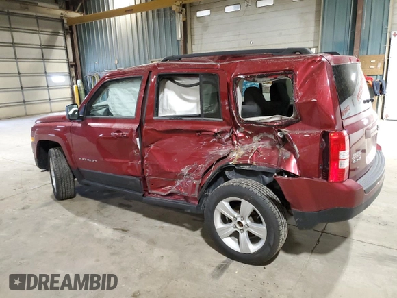 2014 Jeep Patriot Latitude z VIN 1C4NJRFB0ED714162, wystawiony jako Copart lot #55055685 z przebiegiem 122 698 mil mil oraz Szkoda całkowita • Salvage title. Historia ofert i sprzedaży dostępna na DreamBid. Obrazek 2.