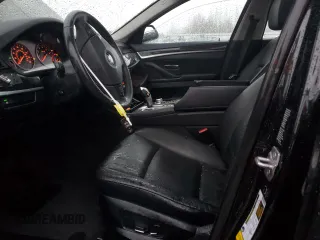 2013 BMW 5 Series 528i xDrive с VIN WBAXH5C59DDW14522, выставлен на аукционе Copart как лот 85875244 с пробегом 106 400 миль миль и Чистый • Clean title. История ставок и продаж доступна на DreamBid. Изображение 7.