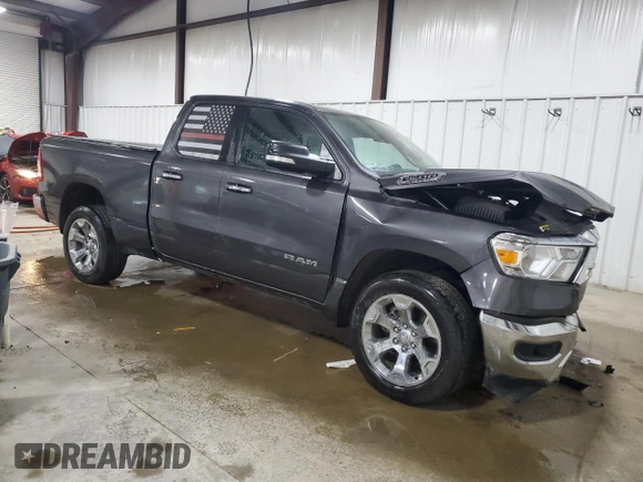 2020 Ram 1500 Big Horn z VIN 1C6SRFBT8LN120507, wystawiony jako Copart lot #57558095 z przebiegiem 57 993 mil mil oraz Szkoda całkowita • Salvage title. Historia ofert i sprzedaży dostępna na DreamBid. Obrazek 4.