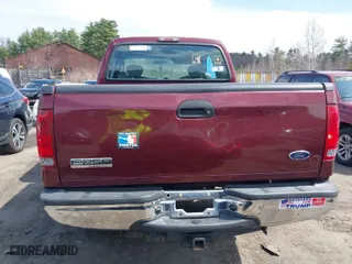 2006 Ford Super Duty F-250 XL with VIN 1FTSX21P66EC22498, listed as a IAAI auction lot 42020443 with 138,999 mi miles. Bid and sale history available at carsss.com. Image 16.