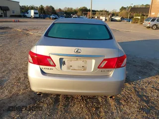2007 Lexus ES 330 z VIN JTHBJ46G072117513, wystawiony jako IAAI lot #41881219 z przebiegiem 254 071 mil mil oraz . Historia ofert i sprzedaży dostępna na DreamBid. Obrazek 16.