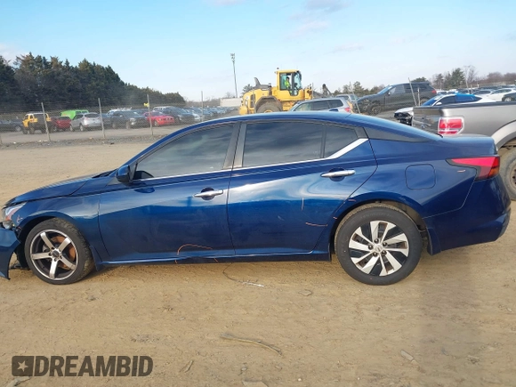 2020 Nissan Altima 2.5 S with VIN 1N4BL4BV3LC122859, listed as a IAAI auction lot 41546761 with 130,238 mi miles. Bid and sale history available at carsss.com. Image 15.