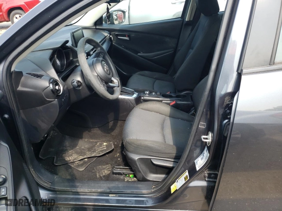 2019 Toyota Yaris Sedan L with VIN 3MYDLBYV0KY501372, listed as a Copart auction lot 67850254 with 86,309 mi miles and Salvage Title. Bid and sale history available at carsss.com. Image 7.