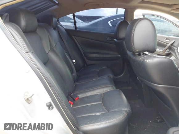 2014 Nissan Maxima SV with VIN 1N4AA5APXEC451832, listed as a IAAI auction lot 42749050 with 137,524 mi miles and . Bid and sale history available at DreamBid. Image 8.