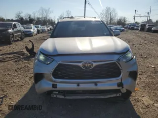 2022 Toyota Highlander L z VIN 5TDCZRBH2NS234381, wystawiony jako Copart lot #48407625 z przebiegiem 45 260 mil mil oraz Szkoda całkowita • Salvage title. Historia ofert i sprzedaży dostępna na DreamBid. Obrazek 5.