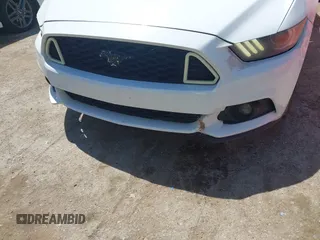 2016 Ford Mustang EcoBoost z VIN 1FA6P8TH6G5336387, wystawiony jako IAAI lot #42255659 z przebiegiem 148 715 mil mil oraz . Historia ofert i sprzedaży dostępna na DreamBid. Obrazek 19.