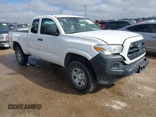 2018 Toyota Tacoma SR with VIN 5TFRX5GN2JX114429, listed as a IAAI auction lot 41460407 with 84,243 mi miles and . Bid and sale history available at carsss.com. Image 1.