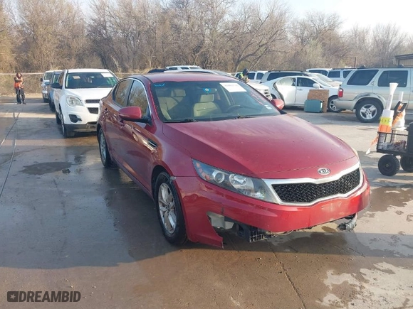 2011 Kia Optima LX with VIN KNAGM4A72B5072570, listed as a IAAI auction lot 41802542 with 188,922 mi miles. Bid and sale history available at carsss.com. Image 1.