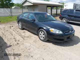 2008 Chevrolet Impala LT with VIN 2G1WT58K589229093, listed as a IAAI auction lot 42062082 with 136,961 mi miles and . Bid and sale history available at DreamBid. Image 1.