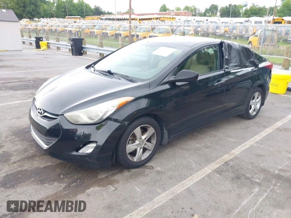 2013 Hyundai Elantra GLS z VIN 5NPDH4AE1DH385623, wystawiony jako IAAI lot #42267626 z przebiegiem 328 724 mil mil oraz . Historia ofert i sprzedaży dostępna na DreamBid. Obrazek 2.
