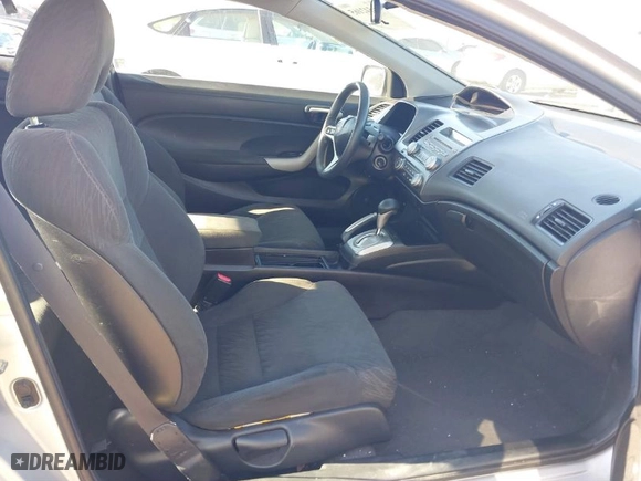 2008 Honda Civic Cpe EX with VIN 2HGFG12808H545624, listed as a IAAI auction lot 41542165 with 144,893 mi miles. Bid and sale history available at carsss.com. Image 5.