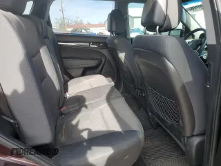 2011 Kia Sorento LX with VIN 5XYKT4A21BG085645, listed as a Copart auction lot 50027135 with Not Provided miles and Clean Title. Bid and sale history available at DreamBid. Image 11.