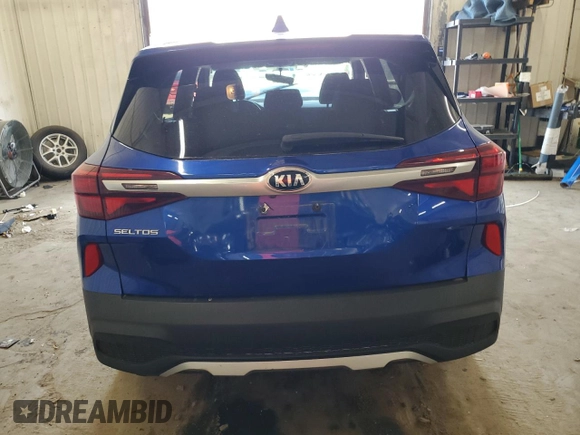 2021 Kia Seltos LX with VIN KNDEPCAA9M7130463, listed as a Copart auction lot 49376015 with 52,476 mi miles and Salvage Title. Bid and sale history available at carsss.com. Image 6.
