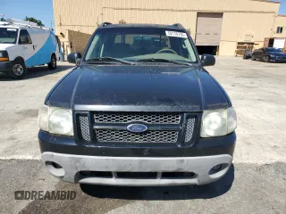 2003 Ford Explorer Sport Trac XLS with VIN 1FMZU67E93UB90566, listed as a Copart auction lot 52110735 with 219,273 mi miles and Clean title. Bid and sale history available at DreamBid. Image 5.
