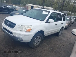 2005 Honda Pilot EX-L with VIN 5FNYF18585B037135, listed as a IAAI auction lot 41930914 with 227,956 mi miles. Bid and sale history available at carsss.com. Image 2.
