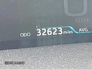 2021 Toyota Prius LE z VIN JTDL9MFU4M3028389, wystawiony jako IAAI lot #41800573 z przebiegiem 32 623 mil mil oraz . Historia ofert i sprzedaży dostępna na DreamBid. Obrazek 15.