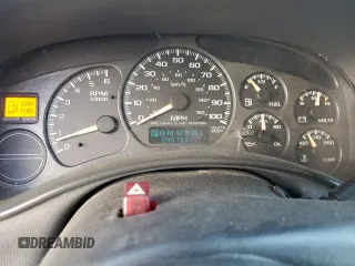 2002 Chevrolet Suburban LS with VIN 3GNFK16Z32G219170, listed as a Copart auction lot 73681914 with 200,759 mi miles and Salvage Title. Bid and sale history available at carsss.com. Image 9.