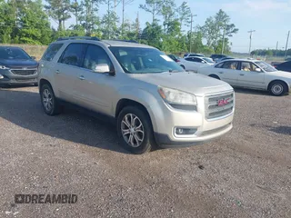 2013 GMC Acadia SLT z VIN 1GKKRSKDXDJ139342, wystawiony jako IAAI lot #42540790 z przebiegiem 170 383 mil mil oraz . Historia ofert i sprzedaży dostępna na DreamBid. Obrazek 1.