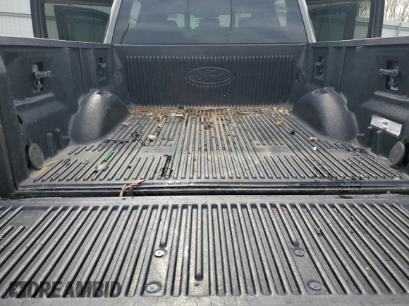 2015 Ford F-150 XLT with VIN 1FTEW1E87FFC44971, listed as a Copart auction lot 51836635 with 206,184 mi miles and Salvage Title. Bid and sale history available at DreamBid. Image 10.