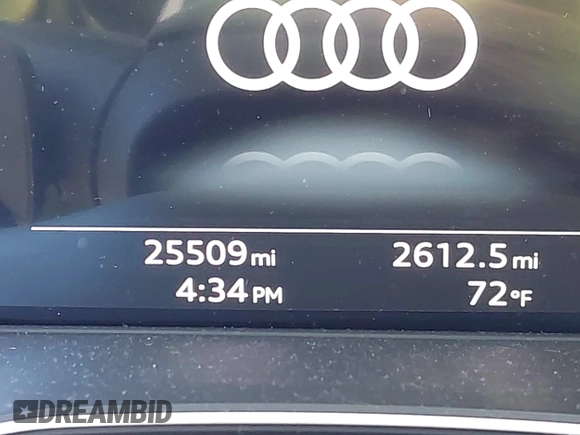 2022 Audi Q5 S line Premium Plus with VIN WA1EAAFY3N2118376, listed as a IAAI auction lot 42042234 with 25,509 mi miles and . Bid and sale history available at DreamBid. Image 15.