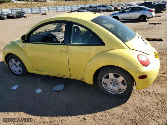1999 Volkswagen New Beetle GLS with VIN 3VWCA21C9XM405115, listed as a Copart auction lot 77765394 with NaN miles and Clean Title. Bid and sale history available at carsss.com. Image 2.