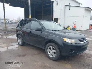 2007 Mitsubishi Outlander LS z VIN JA4MT31X37Z011404, wystawiony jako IAAI lot #42002468 z przebiegiem 154 798 mil mil oraz . Historia ofert i sprzedaży dostępna na DreamBid. Obrazek 1.