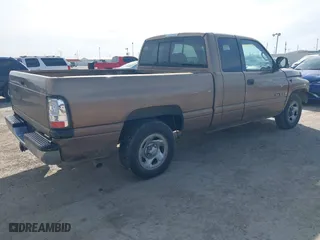 2001 Dodge Ram 1500 with VIN 1B7HC13Y51J543650, listed as a IAAI auction lot 41304978 with 217,255 mi miles. Bid and sale history available at carsss.com. Image 4.