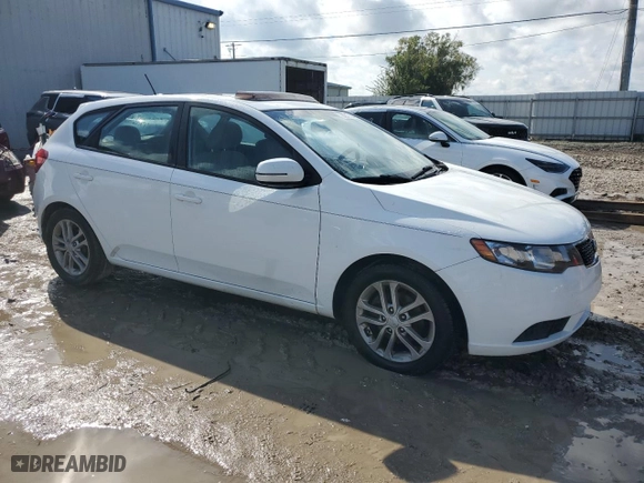 2012 Kia Forte 5-Door EX with VIN KNAFU5A2XC5593205, listed as a Copart auction lot 73847324 with 133,176 mi miles and Non Repairable. Bid and sale history available at carsss.com. Image 4.