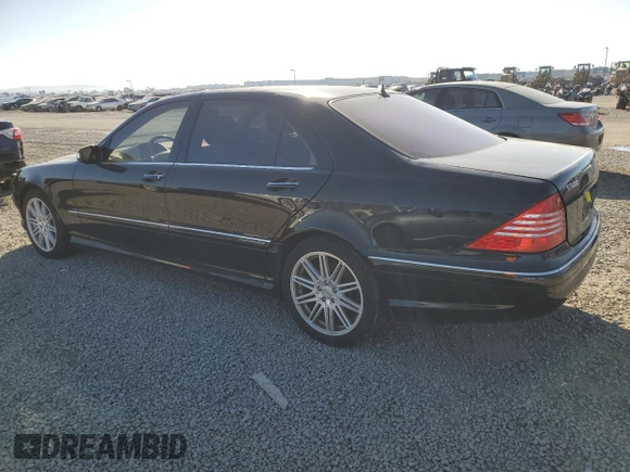 2006 Mercedes-Benz S-Class 4.3L with VIN WDBNG70J16A477878, listed as a Copart auction lot 46888455 with 204,950 mi miles and Clean Title. Bid and sale history available at carsss.com. Image 2.