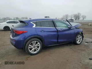 2019 Infiniti QX30 Luxe with VIN SJKCH5CP6KA010845, listed as a Copart auction lot 86370424 with 43,741 mi miles and Salvage title. Bid and sale history available at DreamBid. Image 3.