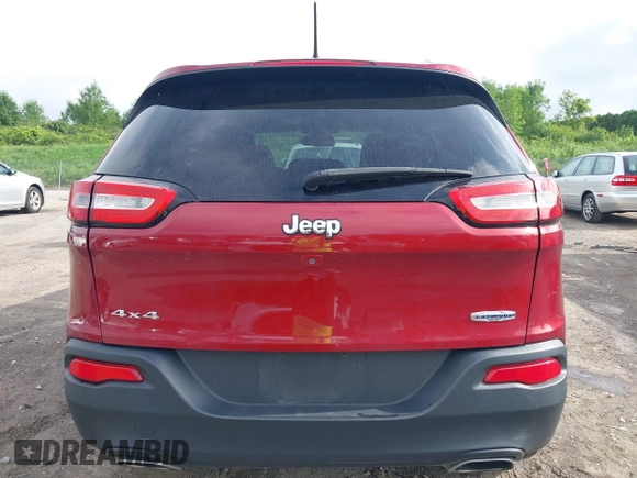 2015 Jeep Cherokee Latitude z VIN 1C4PJMCS0FW534959, wystawiony jako IAAI lot #42657381 z przebiegiem 114 577 mil mil oraz . Historia ofert i sprzedaży dostępna na DreamBid. Obrazek 17.
