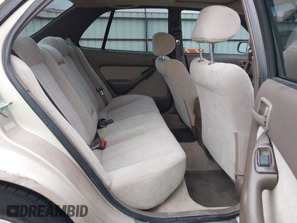 1996 Toyota Camry DX with VIN 4T1BG12K8TU738565, listed as a IAAI auction lot 41702096 with 100,587 mi miles. Bid and sale history available at carsss.com. Image 8.