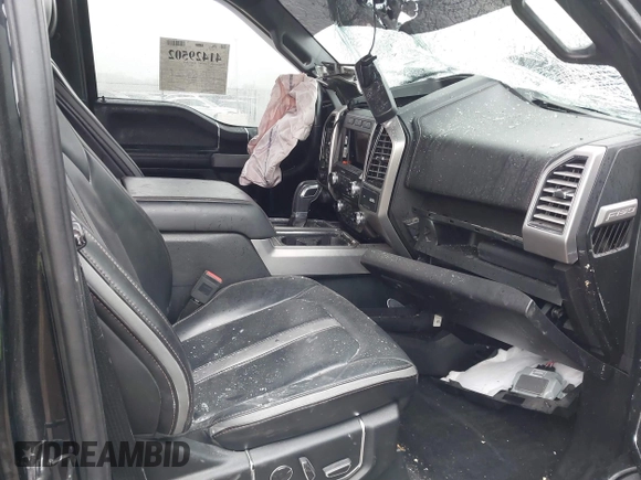 2018 Ford F-150 XL z VIN 1FTEW1EG3JFA69988, wystawiony jako IAAI lot #41429502 z przebiegiem Nie podano mil oraz . Historia ofert i sprzedaży dostępna na DreamBid. Obrazek 5.