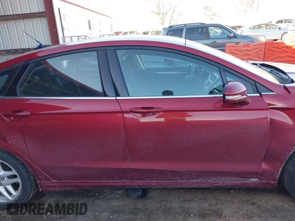 2014 Ford Fusion SE with VIN 3FA6P0H75ER352916, listed as a IAAI auction lot 41665303 with 106,476 mi miles. Bid and sale history available at carsss.com. Image 14.