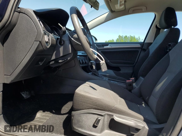2016 Volkswagen Golf SE z VIN WVWKP7AU0GW912035, wystawiony jako Copart lot #58579075 z przebiegiem 48 625 mil mil oraz Szkoda całkowita • Salvage title. Historia ofert i sprzedaży dostępna na DreamBid. Obrazek 7.