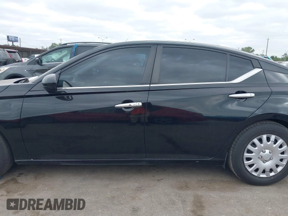2019 Nissan Altima S with VIN 1N4BL4BV1KC239953, listed as a IAAI auction lot 42006788 with 172,042 mi miles and . Bid and sale history available at DreamBid. Image 15.