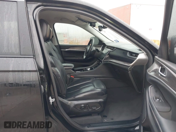 2021 Jeep Grand Cherokee Limited z VIN 1C4RJJBG5M8154148, wystawiony jako IAAI lot #42138655 z przebiegiem 58 631 mil mil oraz . Historia ofert i sprzedaży dostępna na DreamBid. Obrazek 5.