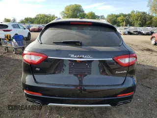 2019 Maserati Levante GranLusso z VIN ZN661XUL8KX337416, wystawiony jako Copart lot #73306924 z przebiegiem 43 891 mil mil oraz Tytuł czysty. Historia ofert i sprzedaży dostępna na DreamBid. Obrazek 5.