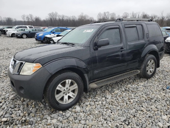 2010 Nissan Pathfinder SE with VIN 5N1AR1NB5AC600440, listed as a Copart auction lot 43571715 with 192,252 mi miles and Salvage Title. Bid and sale history available at carsss.com. Image 1.