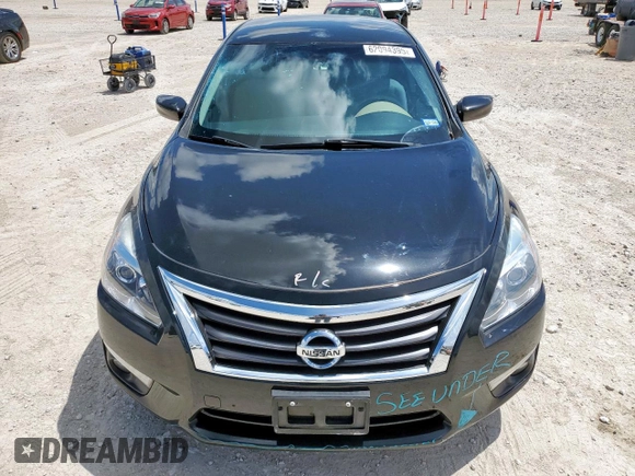 2015 Nissan Altima 2.5 z VIN 1N4AL3AP1FC213710, wystawiony jako Copart lot #62094395 z przebiegiem 161 331 mil mil oraz Szkoda całkowita • Salvage title. Historia ofert i sprzedaży dostępna na DreamBid. Obrazek 5.