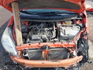 2014 Toyota Prius One z VIN JTDKDTB35E1071850, wystawiony jako IAAI lot #42084093 z przebiegiem 1 731 574 mil mil oraz . Historia ofert i sprzedaży dostępna na DreamBid. Obrazek 10.