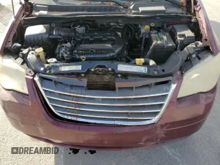 2009 Chrysler Town & Country Touring with VIN 2A8HR54X79R640084, listed as a Copart auction lot 85050984 with 167,072 mi miles and Salvage Title. Bid and sale history available at DreamBid. Image 12.