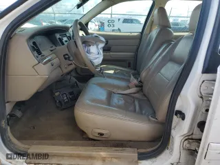 2005 Ford Crown Victoria LX with VIN 2FAFP74W35X155475, listed as a Copart auction lot 49471005 with 87,965 mi miles and Salvage Title. Bid and sale history available at carsss.com. Image 7.