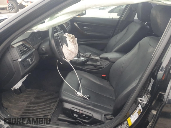 2015 BMW 3 Series 328i xDrive with VIN WBA3B3G58FNT68543, listed as a Copart auction lot 55594725 with 86,909 mi miles and Salvage title. Bid and sale history available at DreamBid. Image 7.