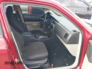 2006 Dodge Magnum z VIN 2D4FV47V26H442953, wystawiony jako IAAI lot #42283782 z przebiegiem 206 711 mil mil oraz . Historia ofert i sprzedaży dostępna na DreamBid. Obrazek 5.