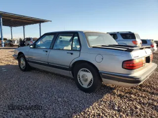 1988 Pontiac Bonneville с VIN 1G2HZ54C1JW300580, выставлен на аукционе Copart как лот 78515114 с пробегом 191 243 миль миль и Чистый • Clean title. История ставок и продаж доступна на DreamBid. Изображение 2.