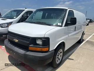 2014 Chevrolet Express Cargo z VIN 1GCSGAFX2E1169422, wystawiony jako IAAI lot #42526408 z przebiegiem 221 138 mil mil oraz . Historia ofert i sprzedaży dostępna na DreamBid. Obrazek 6.