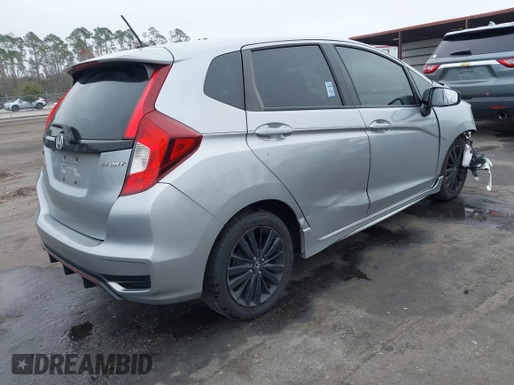 2018 Honda Fit Sport with VIN 3HGGK5H62JM702562, listed as a IAAI auction lot 41556944 with 137,416 mi miles. Bid and sale history available at carsss.com. Image 4.