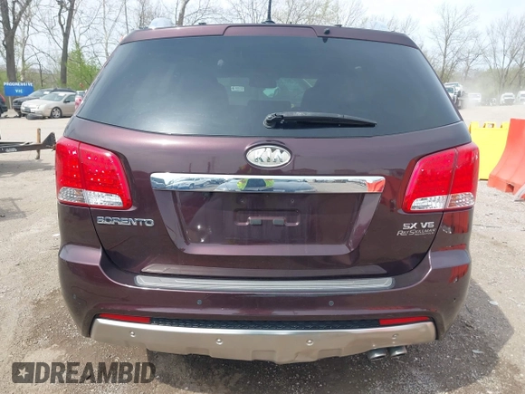 2012 Kia Sorento SX with VIN 5XYKW4A2XCG187647, listed as a IAAI auction lot 42020667 with 210,689 mi miles. Bid and sale history available at carsss.com. Image 16.
