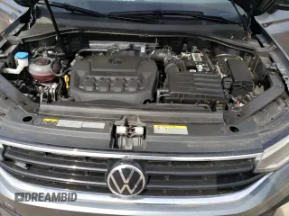 2022 Volkswagen Tiguan SE R-Line Black with VIN 3VV8B7AX2NM051233, listed as a Copart auction lot 54546455 with 61,848 mi miles and Salvage title. Bid and sale history available at DreamBid. Image 12.
